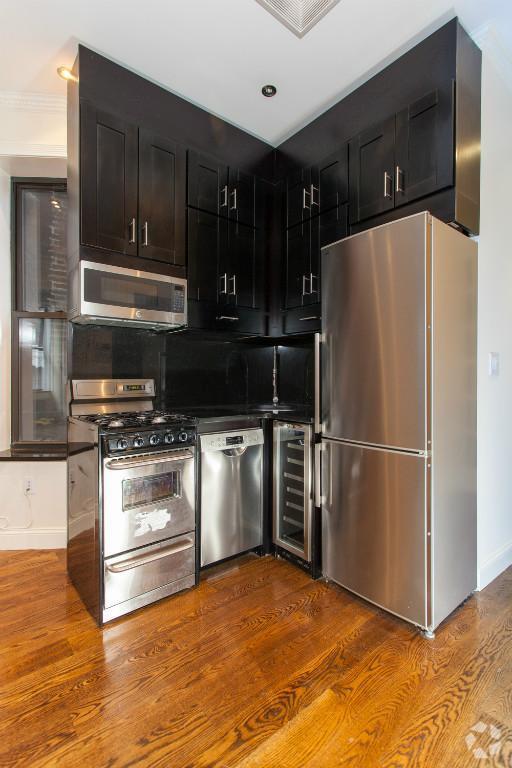 Building Photo - 17 W 103rd St Unit 1F Rental