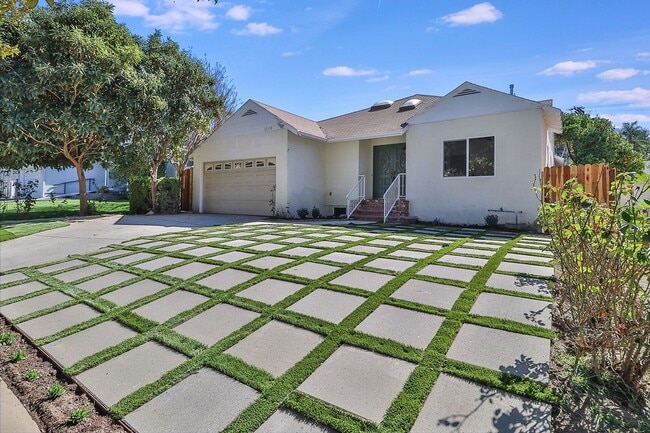 Photo - MOVE-IN READY 5BR w/pool + guest unit w/half bath!