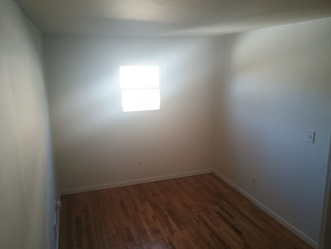 Photo - 37 Reservoir Ave Unidad #2