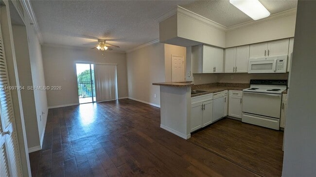 Photo - 151 SW 117th Ave