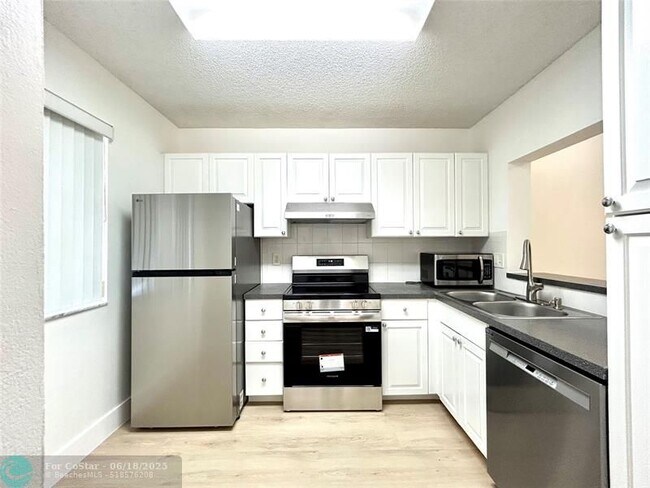 Photo - 21938 Remsen Terrace Condo Unit 205
