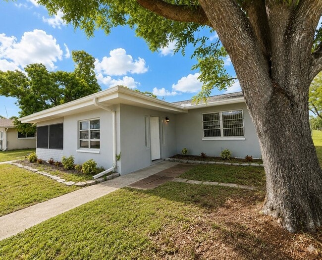 Photo - Price Drop! 2/2 Cozy Duplex