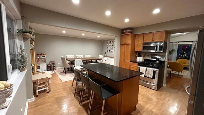 Photo - 42 W Taylor Rd