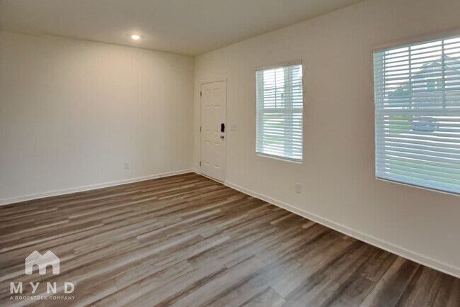 Photo - 56 Heartland Dr