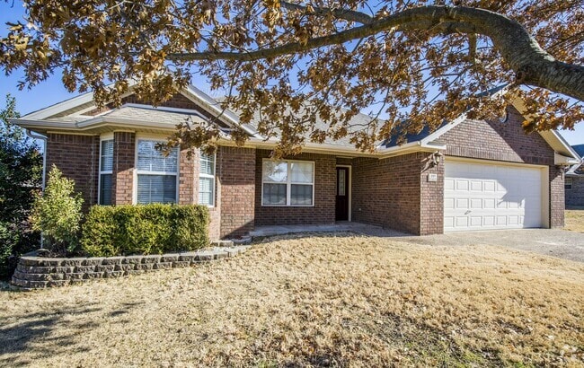 Building Photo - ***195 Hailey Drive*** Rental