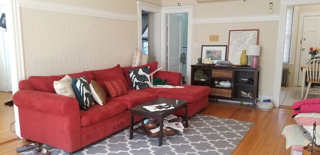 Prime two-bedroom in a professionally-mana... - Prime two-bedroom in a professionally-mana... Rental