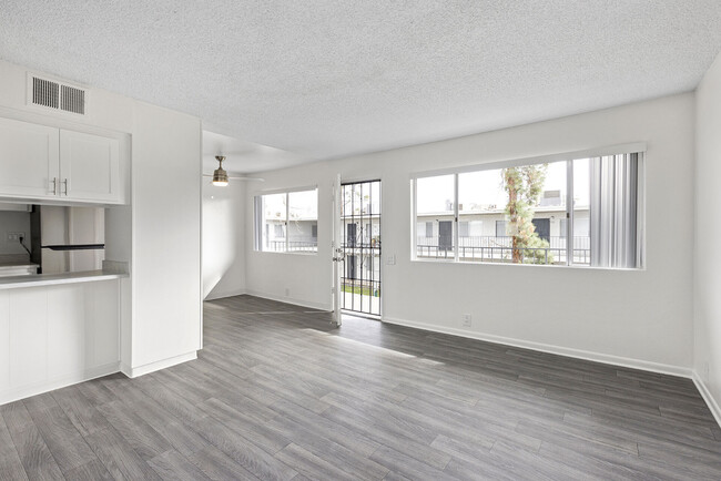 Photo - Terre at Trails Apartments