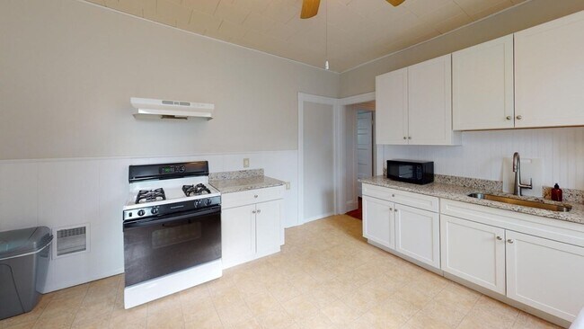 Photo - 30 Roseclair St Unit 3