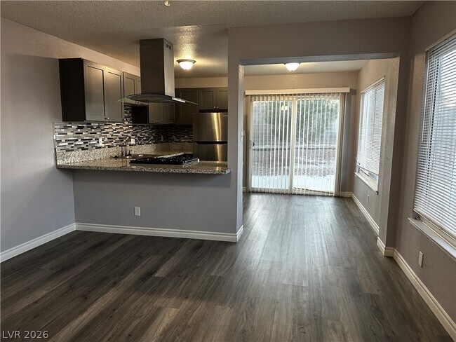 Photo - 3915 Cll Tereon