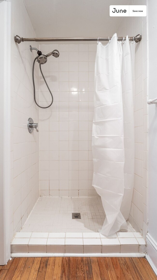 Photo - 1443 Parkwood Pl NW Unit 3R