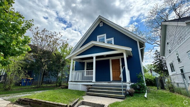 Building Photo - 1104 Baxter St SE Rental