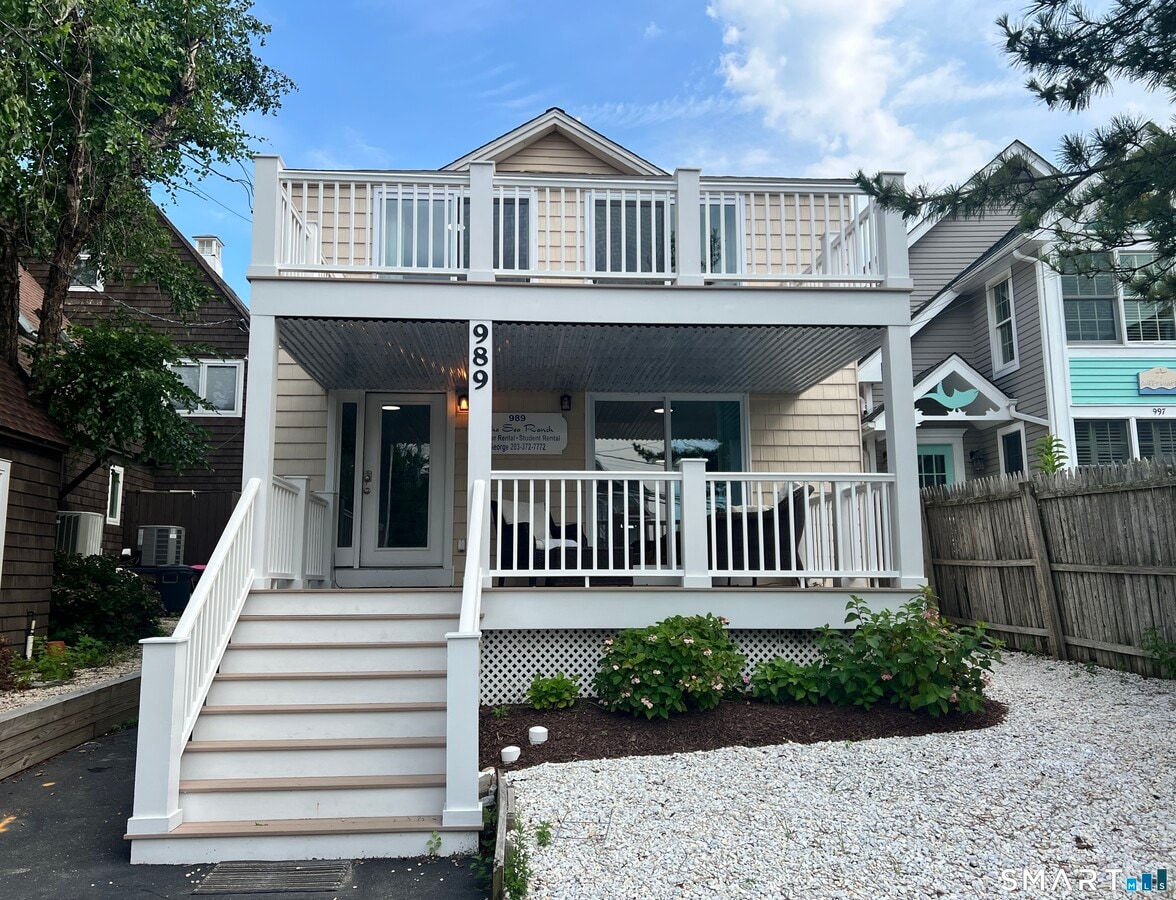 Photo - 989 Fairfield Beach Rd