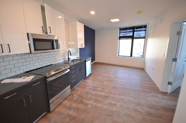 Photo - 111 Brighton Ave Apartment Unit 1