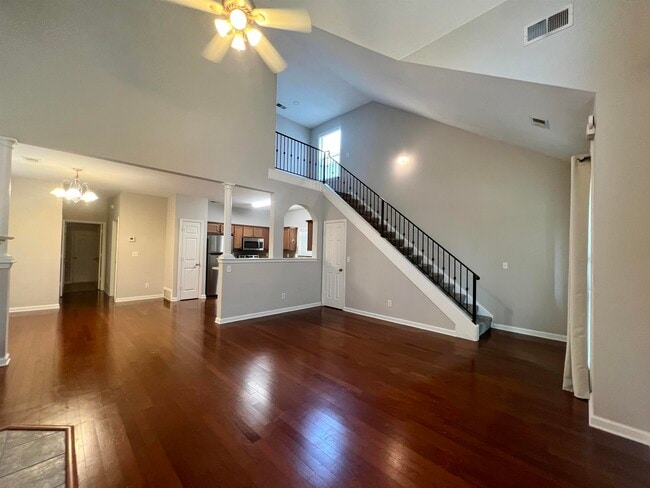 154 Island Bluff Dr