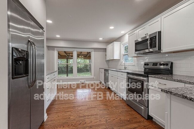 Photo - 10727 W 101st Terrace