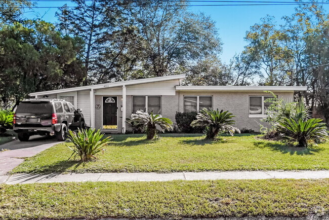 Building Photo - 4311 Harlow Blvd Rental