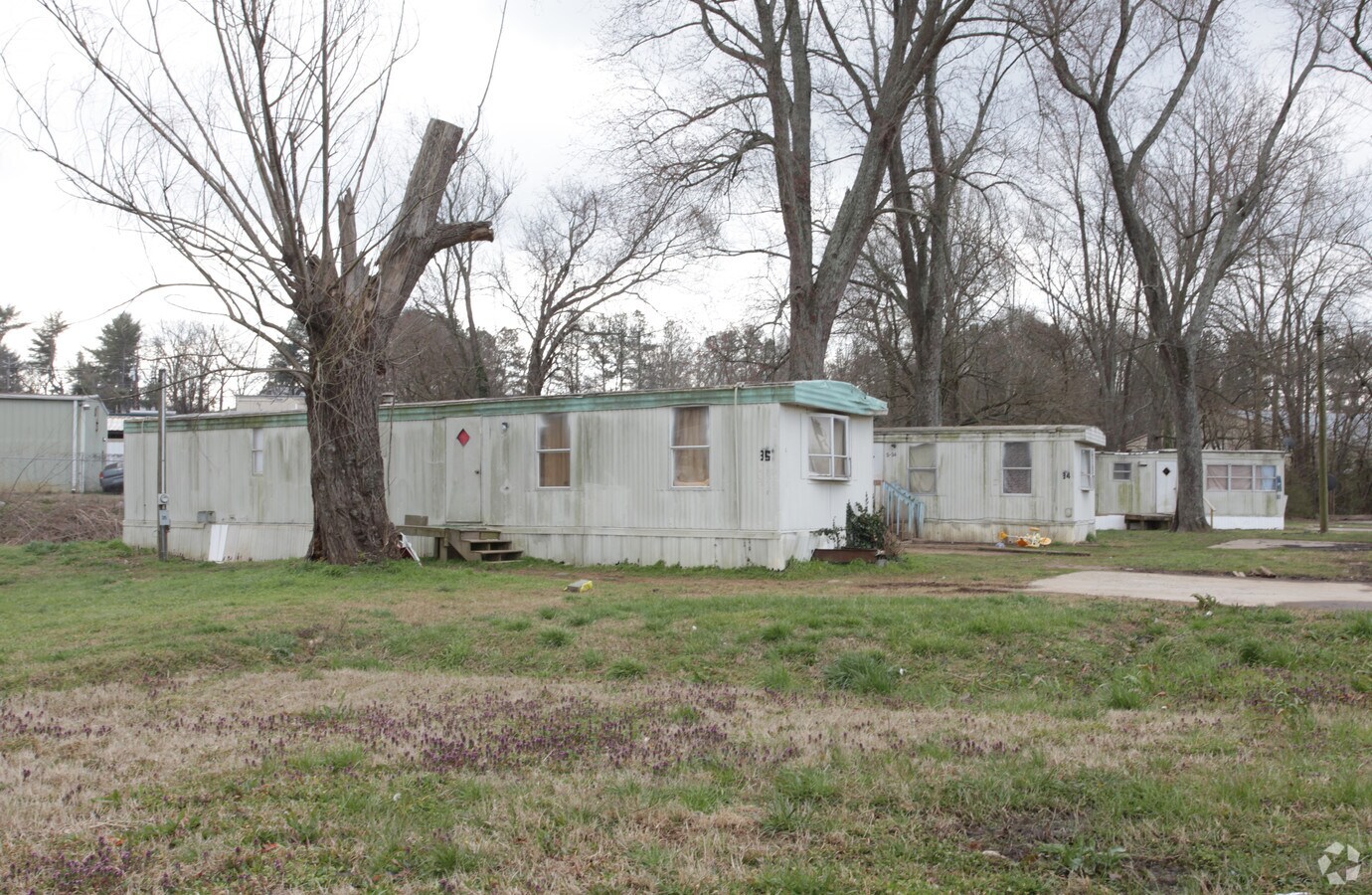 Photo - Suburban Mobile Home Park