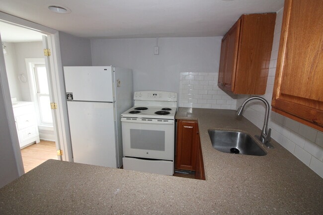 Photo - 171 Stanton Rd