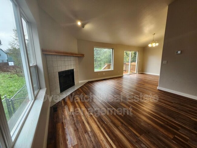 Photo - 8150 Williwa Ave