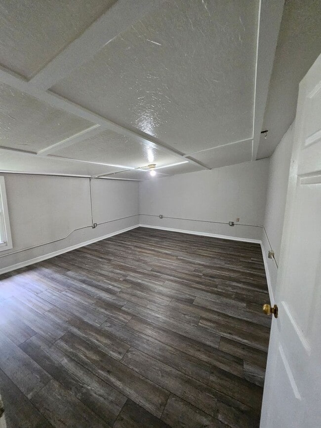 Photo - Large 2 bedroom house