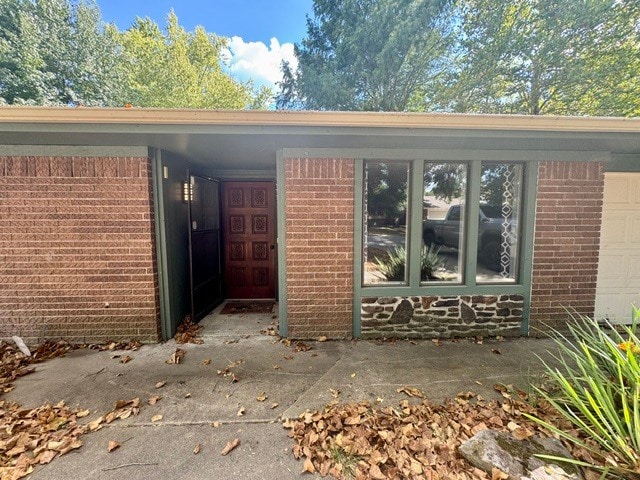 Photo - 205 E Henson Ave