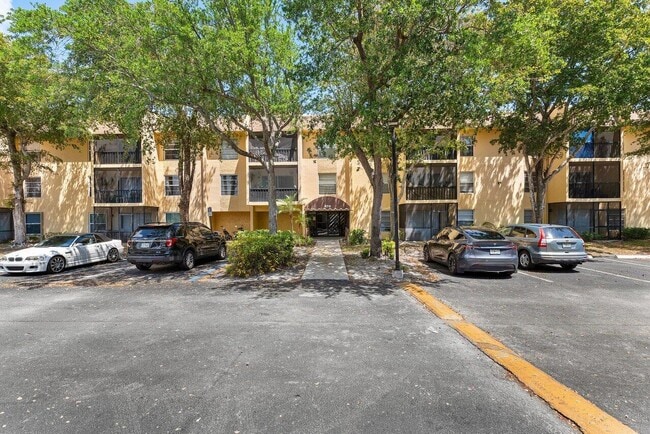 Building Photo - 470 NW 20th St Unit 2110 Rental