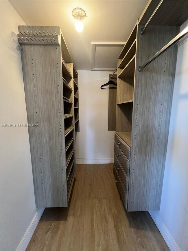 Photo - 703 Gardens Dr
