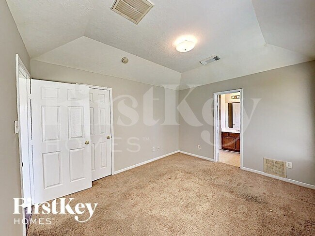 Photo - 18907 Bressingham Dr