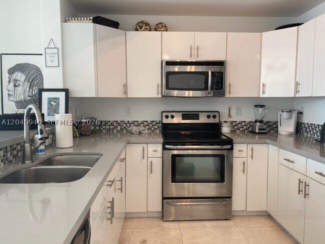 Photo - 3131 NE 188th St Unit 2-709