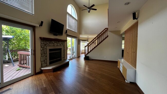 Photo - 418 Ascot Ln