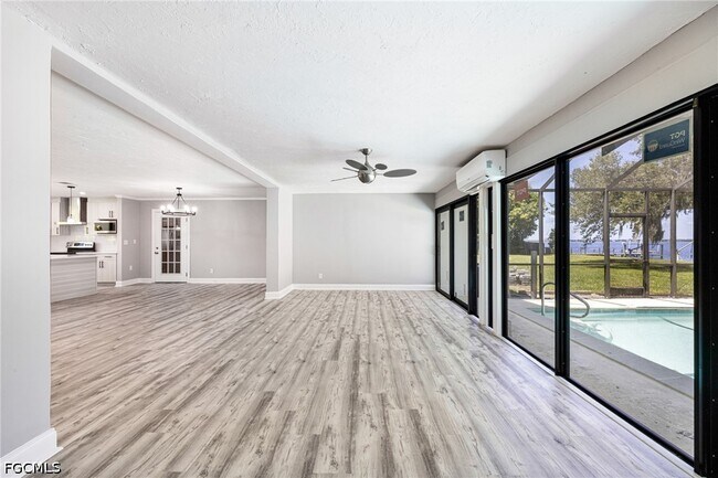 Photo - 3933 E River Dr