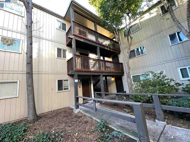 Building Photo - 1060 Oak Grove Rd Unit 71 Rental