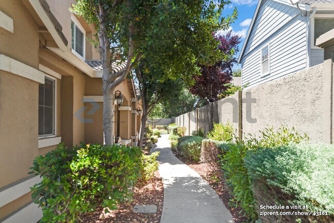 Building Photo - 6613 Forget Me Not Rental