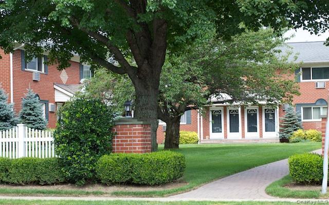 Photo - 125 Terryville Rd Unit 10B