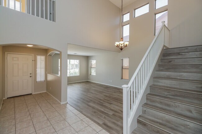 Photo - 1942 E Ebony Pl