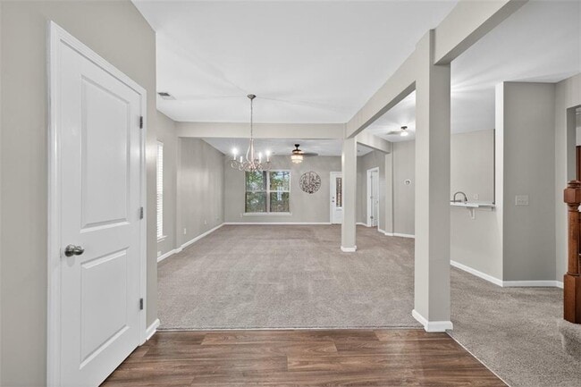 Photo - 1250 Image Ives Dr