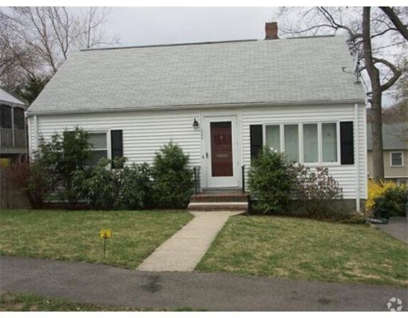 Building Photo - 109 Robbins Rd Rental