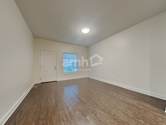 Photo - 1617 Silver Spur Ln