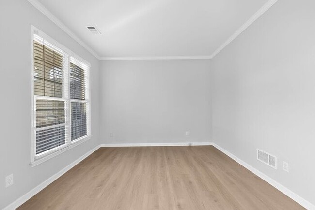 Photo - 2375 Chandler Grove Dr