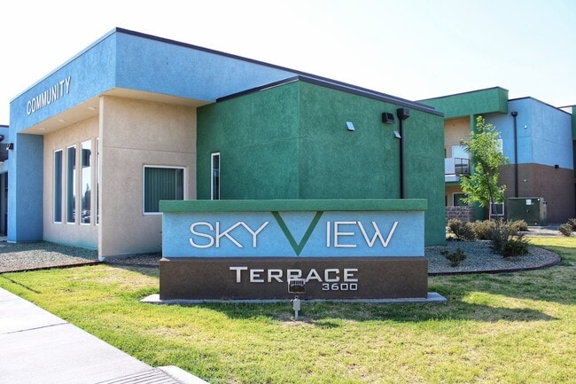 Skyview Terrace - Skyview Terrace Apartments