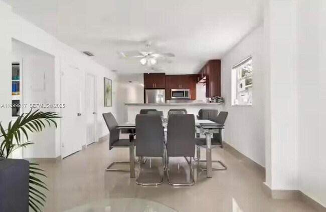 Photo - 2543 SW 58th Manor