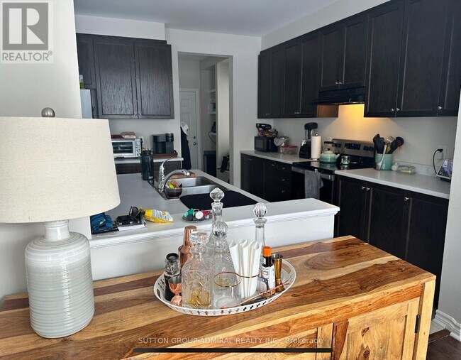 Photo - 743 Brittanic Rd