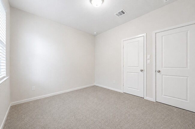7819 Wyndham Hbr Ct