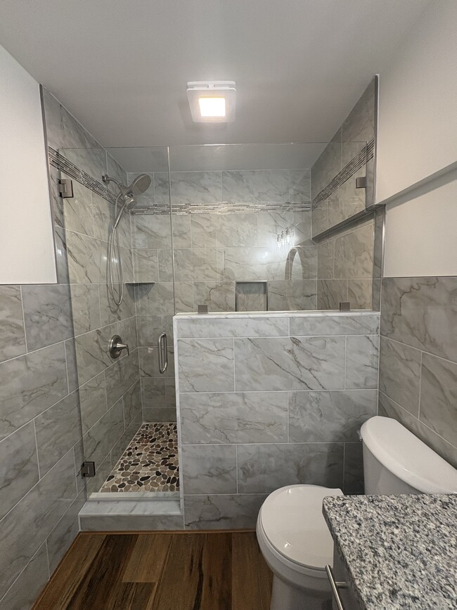 Photo - 909 Ridge St