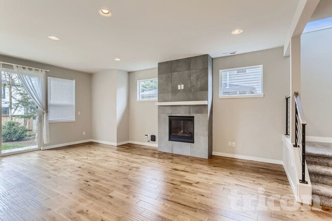 Photo - 5035 SE Knapp St