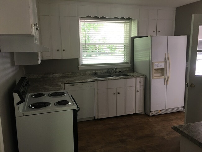 Photo - Brick Ranch House in Haywood Lane Area