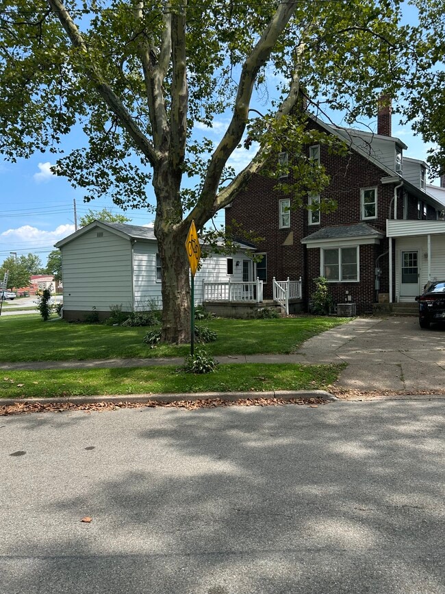 Photo - 4207 Iroquois Ave Unit 2