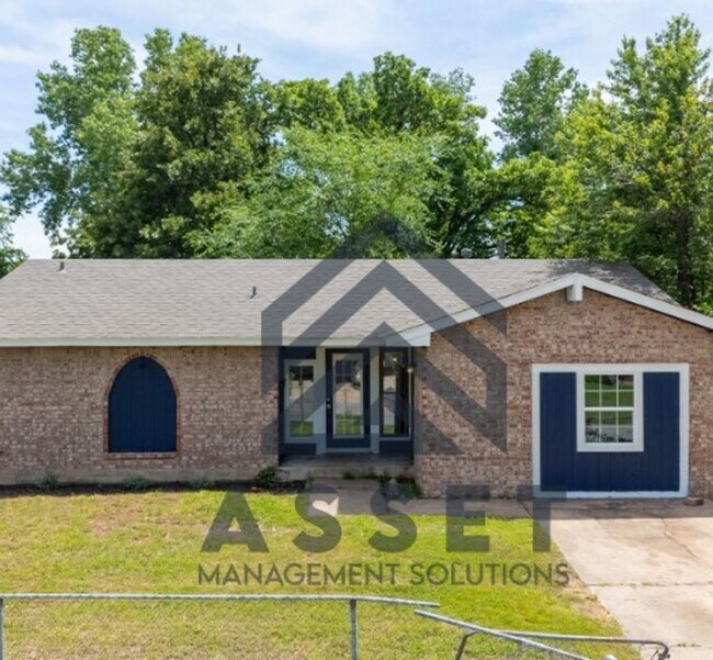 Photo - Cute 4 Bedroom Home