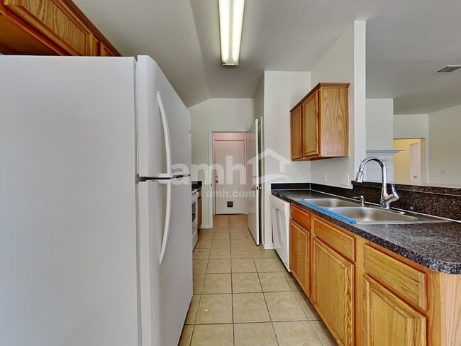 Photo - 223 Lake Texoma Dr