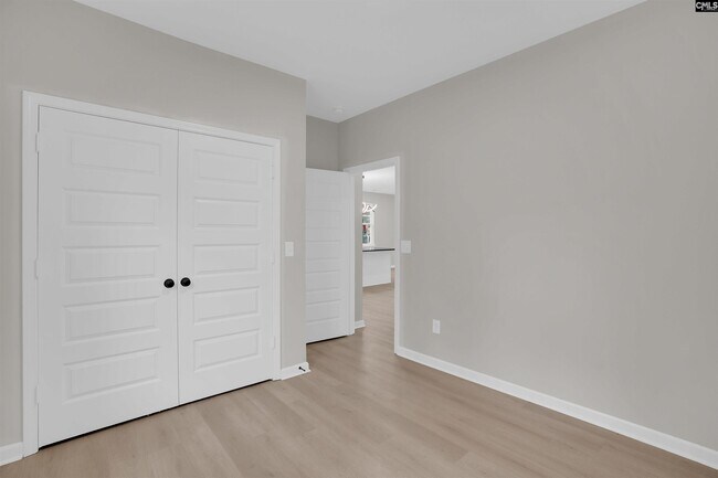 Photo - 2512 Marling Dr